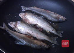 干煎香鱼的做法图解4
