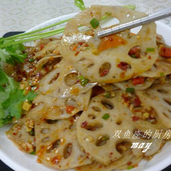 凉拌香辣莲藕的做法[图]