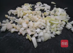 松子彩椒海味饭的做法图解4