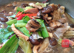 年菜鱿鱼螺肉蒜汤的做法图解8