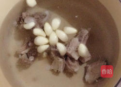 芋头排骨汤的做法图解2