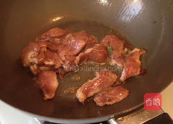 年菜鱿鱼螺肉蒜汤的做法图解2