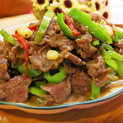 青椒炒牛肉的做法[图]