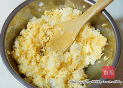 鸭赏黄金蛋炒饭的做法图解2