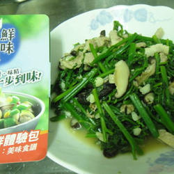 蕨菜炒肉丝的做法[图]