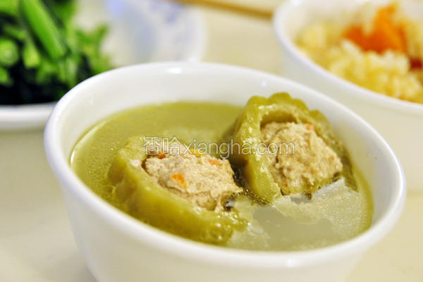 苦瓜镶肉排骨汤
