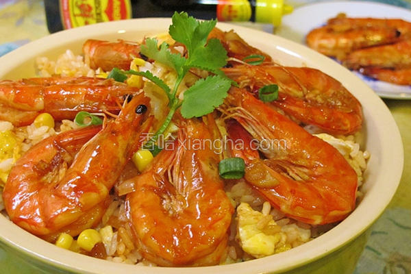 奶油蒜虾蛋炒饭