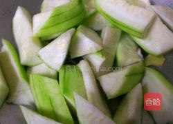 蛤蜊丝瓜的做法图解2