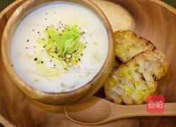 玉米巧达汤的做法图解24