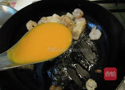 南瓜鲜虾猫耳朵的做法图解4