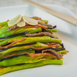 三丝黄花菜的做法[图]