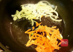 家常炒泡面的做法图解4