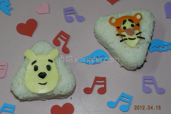 ㄚ曼达的厨房~【亲子食堂】维尼与跳跳虎 飞吧!!