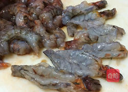 彩椒烩虾仁的做法图解1