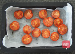 番茄罗勒咸派的做法图解2