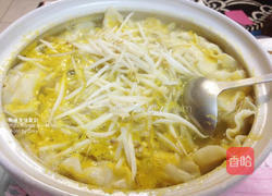 鸡肉韭黄水饺锅的做法图解6