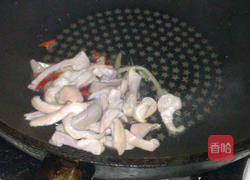 创意榨菜猪肚丝堡的做法图解2