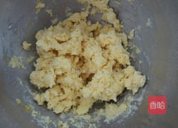 烟燻鲑鱼马铃薯派的做法图解2