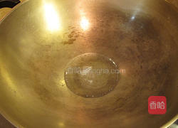 京酱烧肉拌面的做法图解2