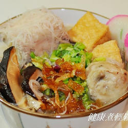 综合芋头米粉汤的做法[图]