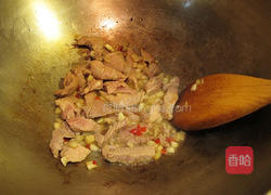 京酱烧肉拌面的做法图解4