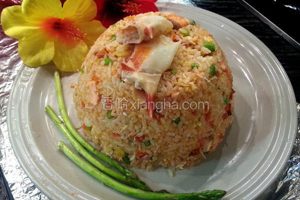 三文鱼蟹肉蛋炒饭