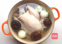 鲜菇时蔬炖鸡的做法图解4