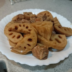 柱候莲藕炆排骨的做法[图]