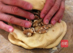 起司核桃吐司的做法图解8