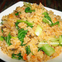 泡菜猪肉炒饭的做法[图]