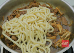 寿喜烧乌龙拌面的做法图解5