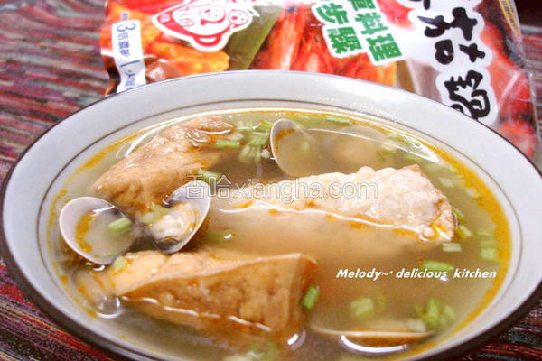 蛤蜊鲜汤油豆腐