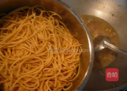 乳香意大利面的做法图解6