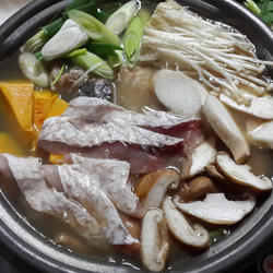 沙茶乌鱼鱼片火锅的做法[图]