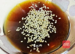 风酱沙拉的做法图解1