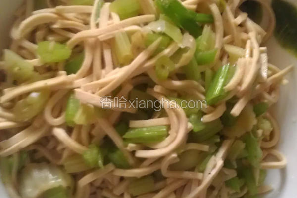 芹菜拌炒豆签