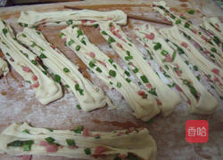 火腿香葱花卷的做法图解10