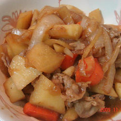 马铃薯炖肉的做法[图]
