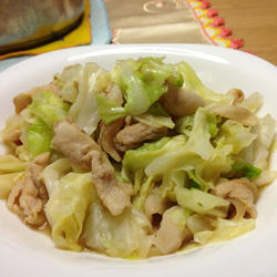 热炒猪肉高丽菜的做法[图]