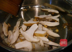 牛肝菌菇意大利面的做法图解4