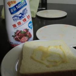 草莓炼奶吐司的做法[图]