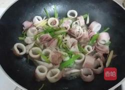 芹菜姜丝炒墨鱼的做法图解4