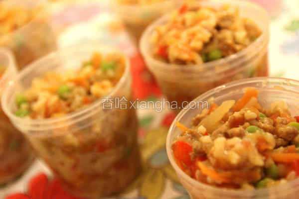 牛绞肉青蔬拌饭