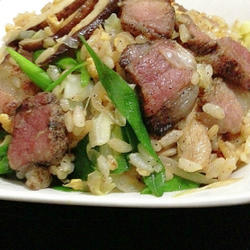 岩盐咸猪肉炒饭的做法[图]