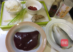 麻油虱目鱼猪肝粥的做法图解1