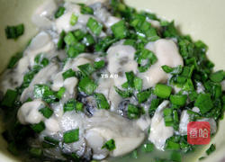 麻油鲜蚵烘蛋的做法图解2