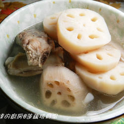 莲藕排骨汤的做法[图]