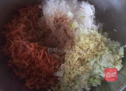 炸素丸子的做法图解2