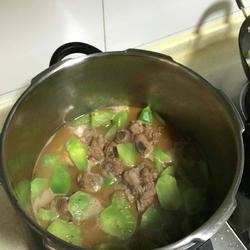 窝笋烧排骨