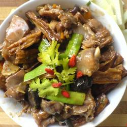 腐竹炖鸡的做法[图]